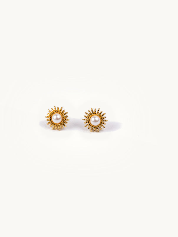 Pearl Cluster Studs